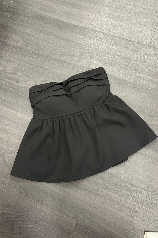 Lia Babydoll Top in Black