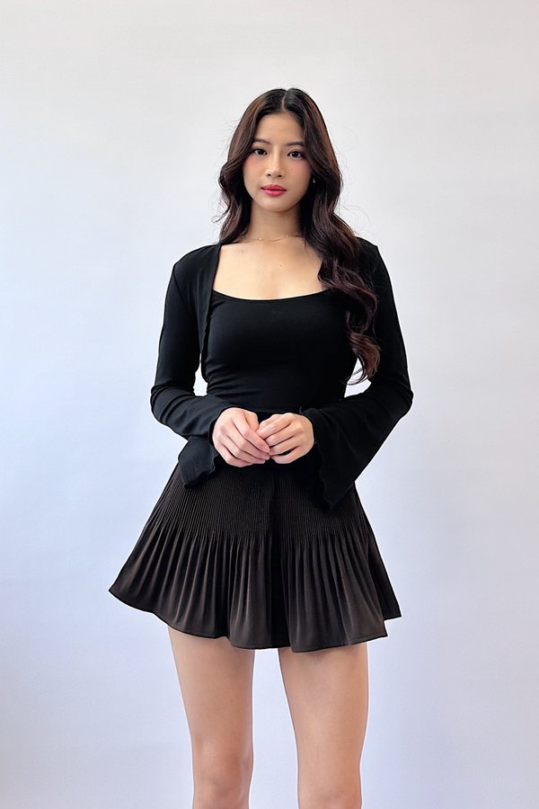 *PO: ETA END OCT* (BARE/BASIC) Yeoshin Multiway Ruched Top with Bolero Cardigan