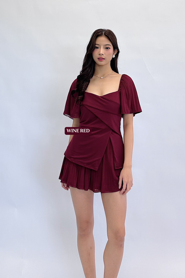 *PO: ETA EARLY DEC* (PREMIUM ICE MESH) Imelda Padded Side Slit Pleated Sleeve Mesh Top