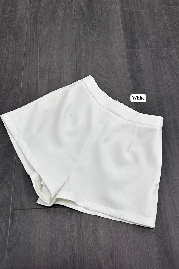 *PO: ETA EARLY DEC* Darcy V2 Straight Waistband Shorts