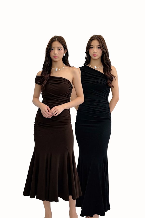 *PREORDER* (PREMIUM/BARE) *PETITE* Vianne Toga Ruched Dress