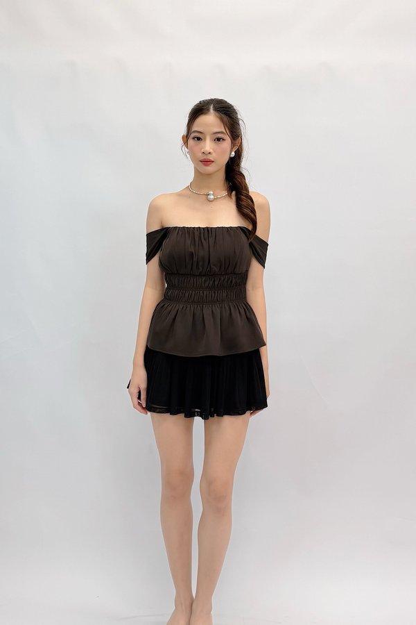 (QUEEN OF TEXTURES) Soria Elastic Mesh Strap Top