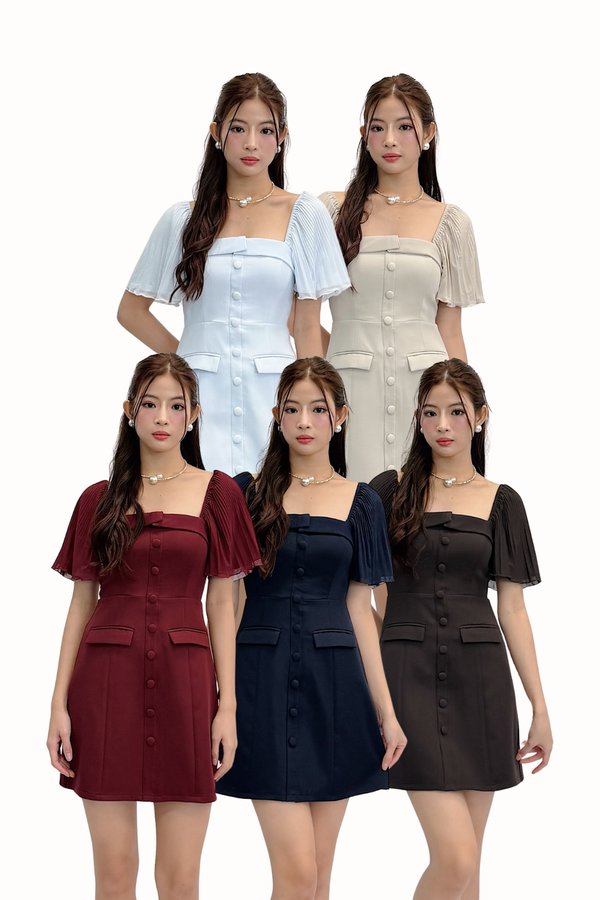 (QUEEN OF TEXTURES) Gia Faux Button Pleated Sleeve Dress