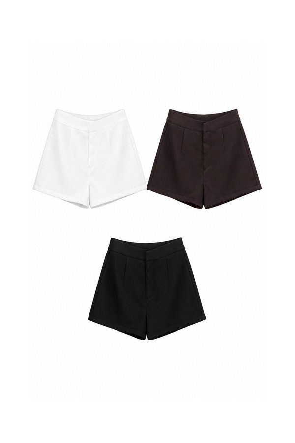 *PREORDER* Darcy Front Clasp Shorts